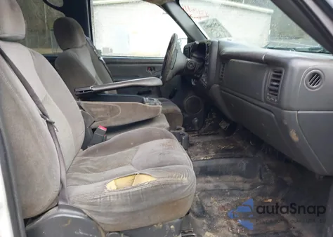 2006 Chevrolet Silverado 2500Hd Work Truck z USA, uszkodzony, nr VIN 1GCHK23U16F184586